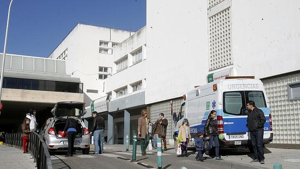 En coma un hombre por legionela y Salud tranquiliza: «no hay un brote» de la enfermedad