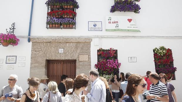 Colas en los patios de San Basilio