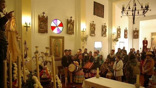 Parada del Rocío ante la Virgen del Valle