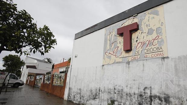 Edificio del antiguo pub La Torre