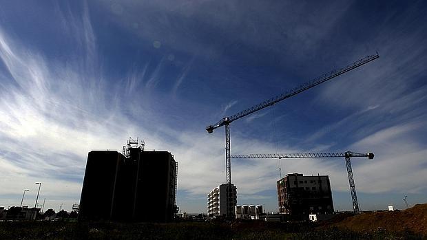 Bloques en construcción en los planes parciales de Poniente