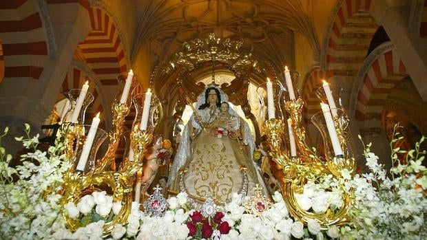 La Virgen del Socorro en la Catedral en 2003