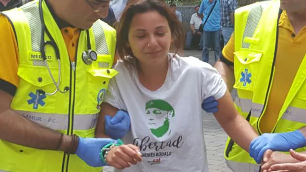 María Victoria Bódalo ha sido asistida por efectivos médicos