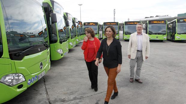 Moros, Ambrosio y Cebrián en las instalaciones de Aucorsa