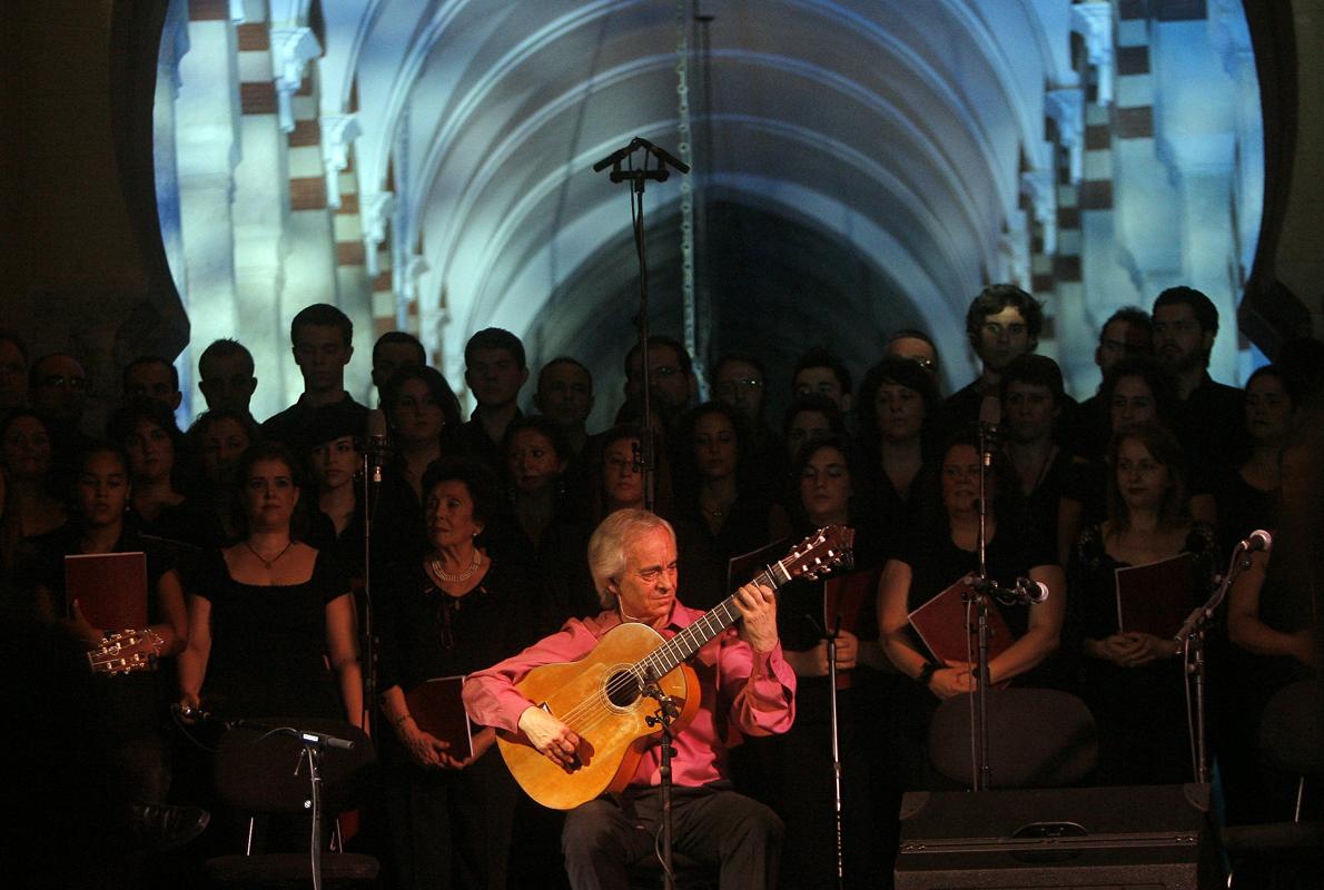 Paco Peña, durante una actuación en la Mezquita-Catedral dentro del Festival de la Guitarra