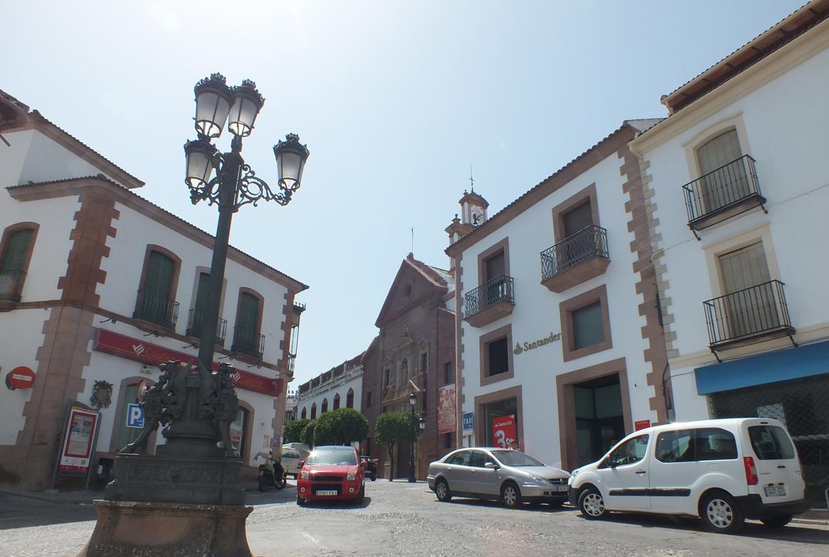 Aspecto actual de la plaza tras su remodelación.