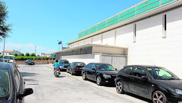 Piscina municipal de La Rambla, donde se desarrolla en campamento de verano