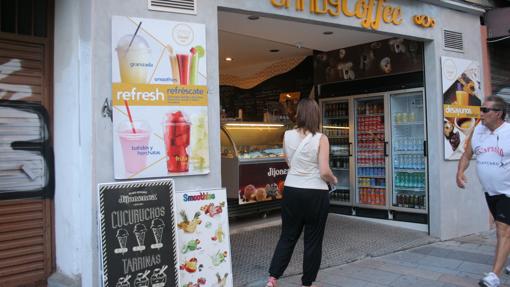 En Candy Coffee, además de helados, tienen una surtido de frutas frescas a trocitos o en zumo natural