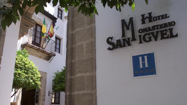 Hotusa ha tomado las riendas del Monasterio de San Miguel