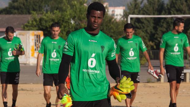 Razak Brimah, antes de un entrenamiento en la Ciudad Deportiva