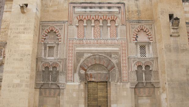Puerta de San José, situada en el muro oriental de la Mezquita-Catedral