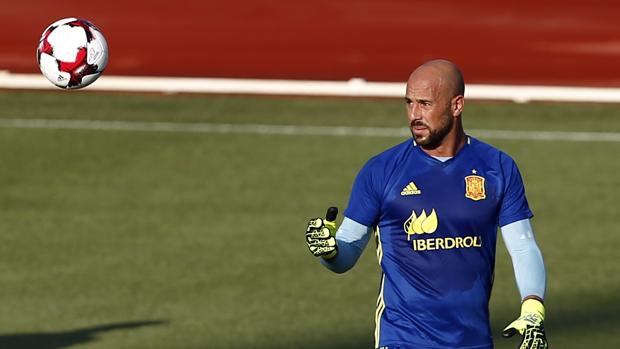 Pepe Reina en un entrenamiento