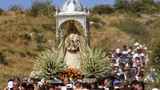 Cabra da la bienvenida a la Virgen de la Sierra