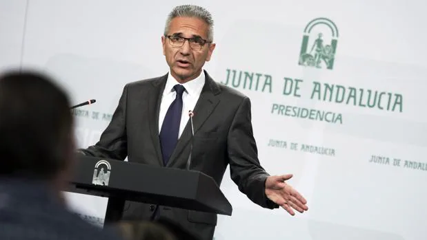 El portavoz del Ejecutivo andaluz, Miguel Ángel Vázquez
