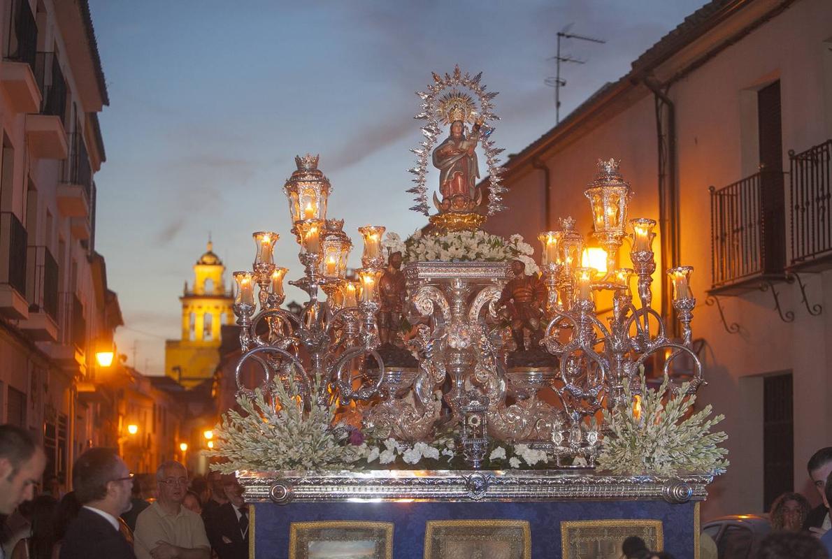 Virgen de Villaviciosa ayer en procesión