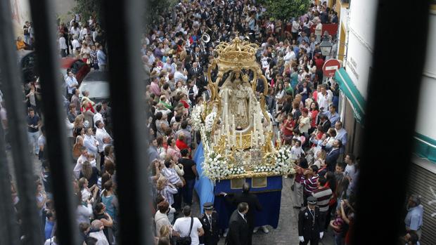 Nuestra Señora del Socorro, durante su procesión