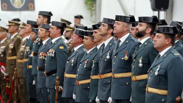 Agentes de la Guardia Civil en el acto celebrado en la Comandancia de Córdoba