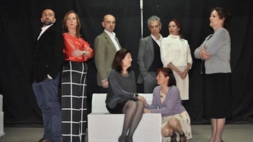 Un momento de la representación de la obra teatral «Madrugada»