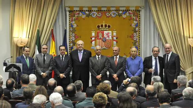 Los subdelegados y gobernadores de Málaga recibieron el viernes un galardón