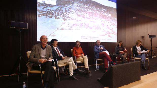 Expertos durante las ponecias de "Ciudades historia" en el centro de Visitantes