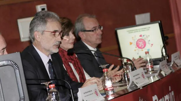 Aquilino Alonso durante el acto de entrega de los premios de Periodismo Luis Portero