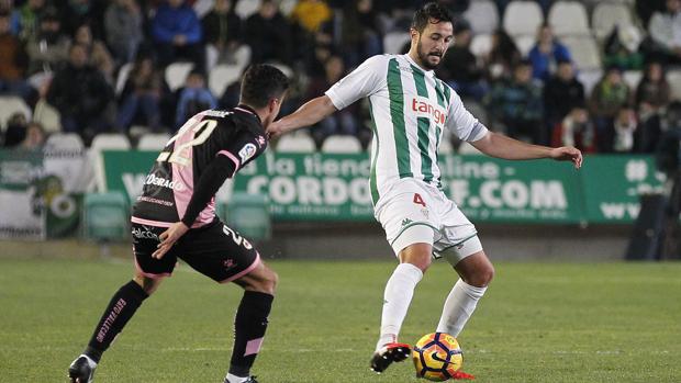 Héctor Rodas frente al Rayo Vallecano