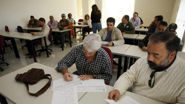 Asistentes a un curso de formación, en una imagen de archivo