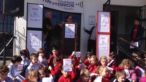 Lectura del manifiesto en el colegio Trinitarios de Córdoba