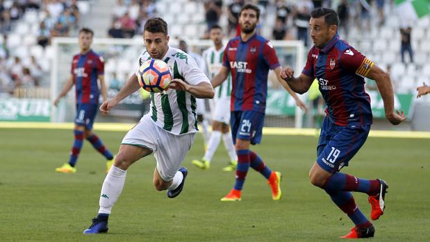 Rodri, en el Córdoba CF-Levante de la primera vuelta