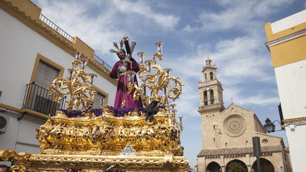 Paso del Cristo del Calvario un Miércoles Santo