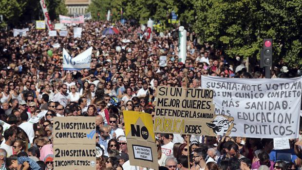Manifestación por la sanidad en Granada