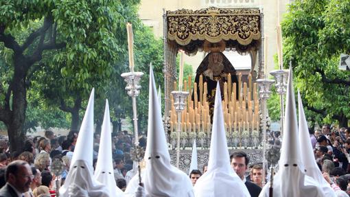 Virgen de Gracia y Amparo