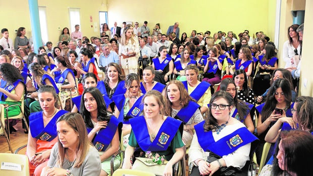 Clausura del pasado curso escolar de una promoción de alumnas de Zalima