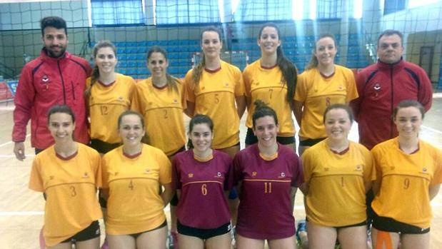 Equipo de voleibol femenino que ha logrado la medalla de bronce