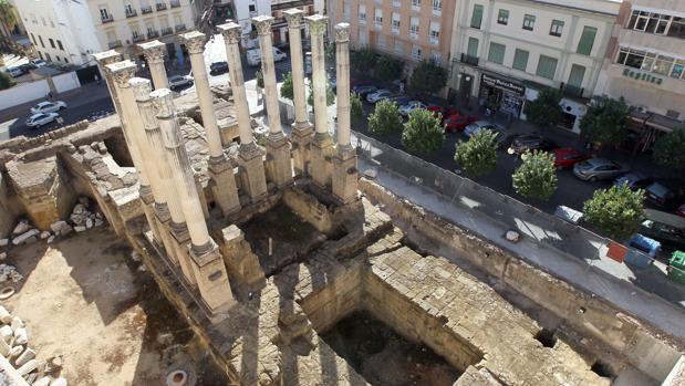 Ruinas del Templo Romano vistas desde el Ayuntamiento