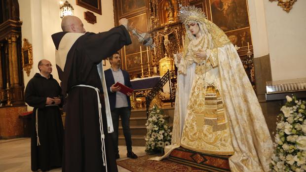 Sebastián Montes realiza una Dolorosa para Italia