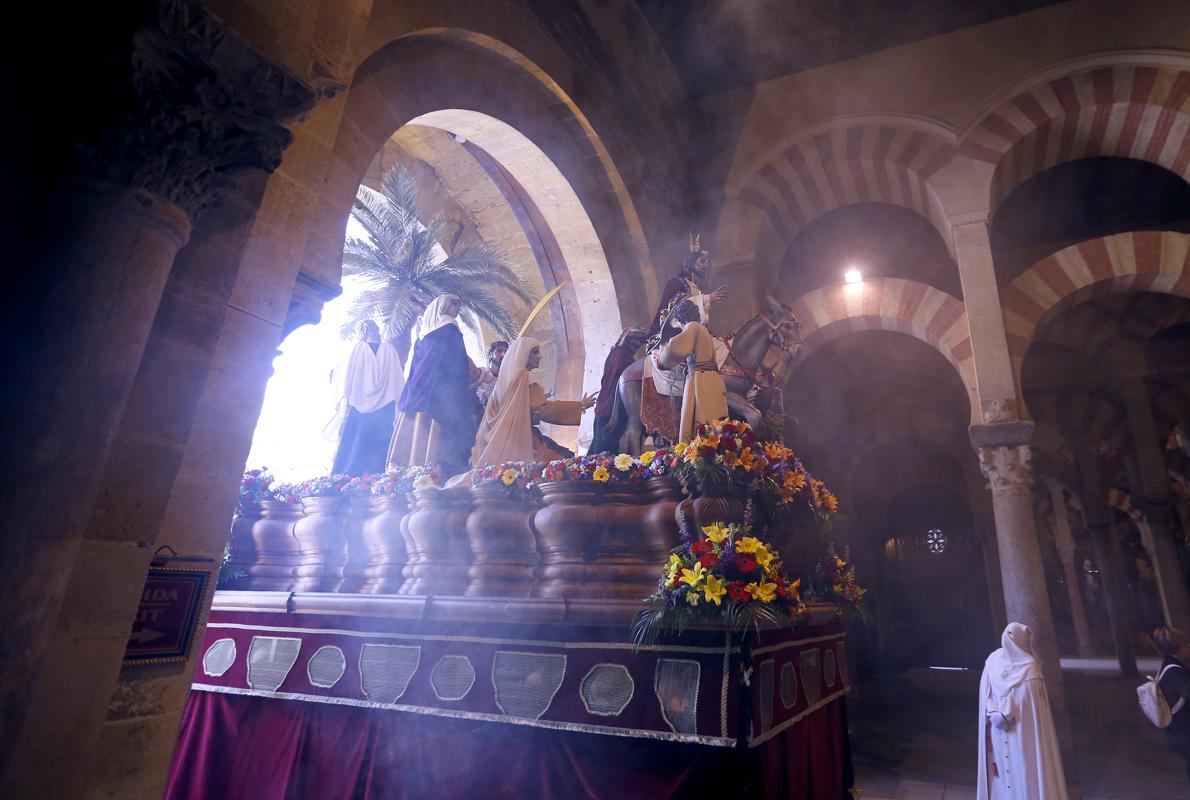 El Cristo de las Penas, esta tarde en la carrera oficial