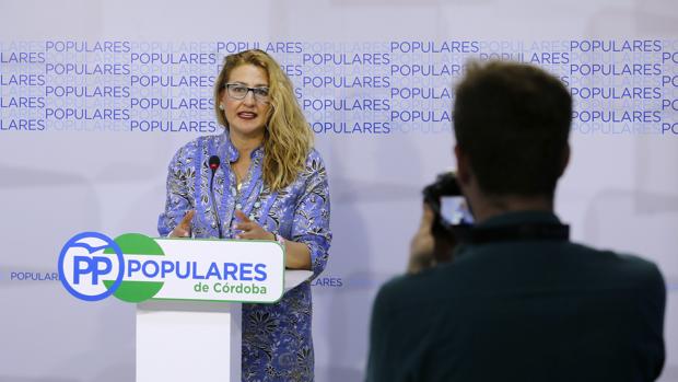 Isabel Cabezas, en su rueda de prensa de esta mañana