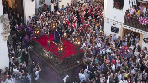 El Señor de Pasión en su salida