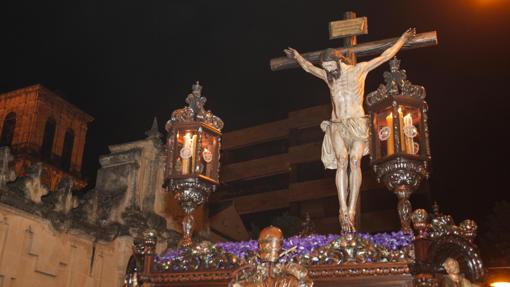 Cristo de la Buena Muerte en la colegiata de San Hipólito