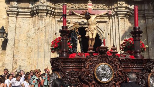 El Señor de la Caridad, aconpañado un año más por los legionarios