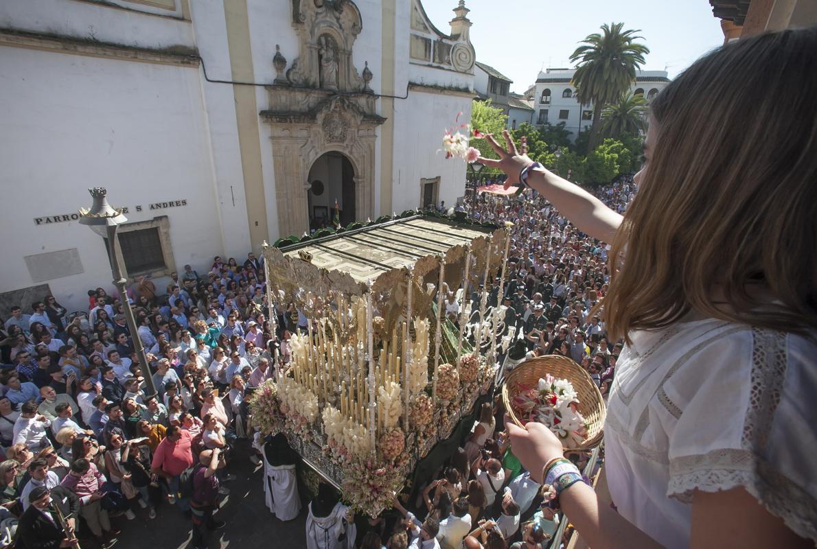 Salida de la hermandad de la Esperanza