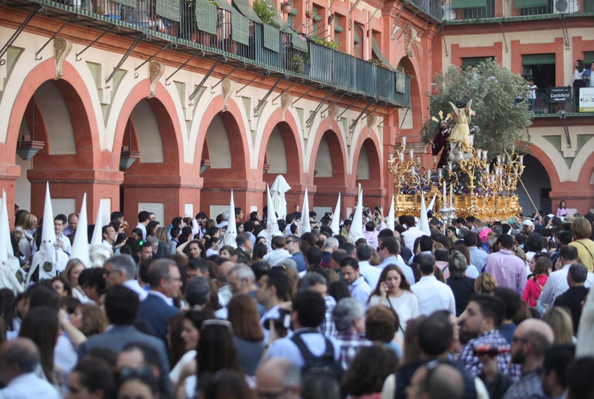 La Oración en el Huerto a su paso por la Plaza de la Corredera