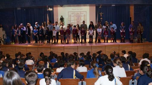 Acto de entrega de las medallas «Al mejor compañero» en el Auditorio La Salle