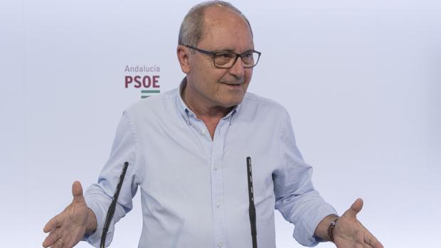 Juan Cornejo ha anunciado este lunes la fecha del Congreso Regional del PSOE andaluz