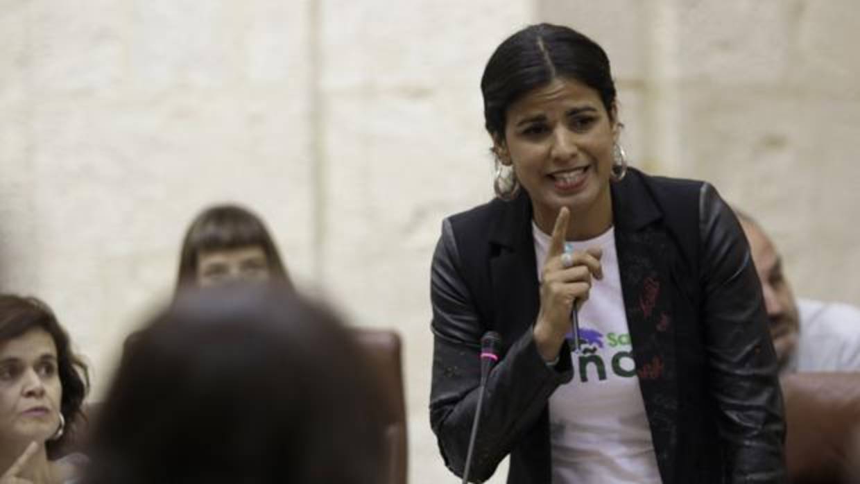 Teresa Rodríguez en su nuevo escaño en el Parlamento de Andalucía