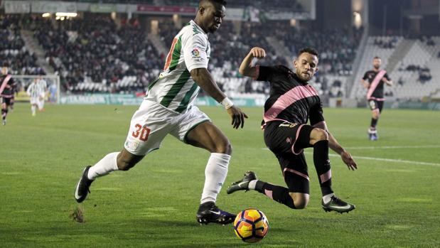 Quini, jugador del Rayo Vallecano: «Hace meses se produjo un contacto con el Córdoba, aunque no fue de manera formal»