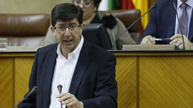 Juan Marín, durante su intervención en el Parlamento