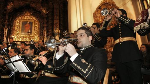 Coronación de Espinas, en concierto