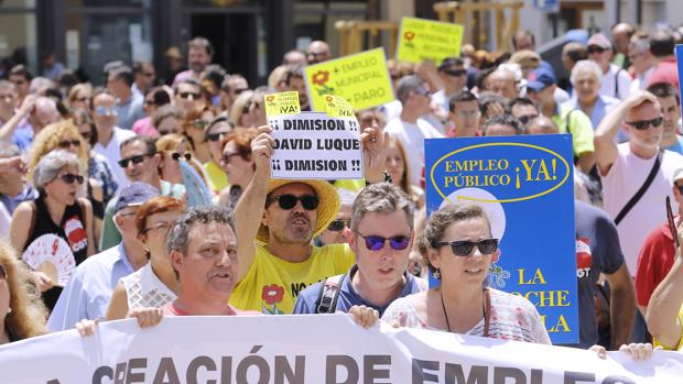 Trabajadores municipales en la huelga de este miércoles